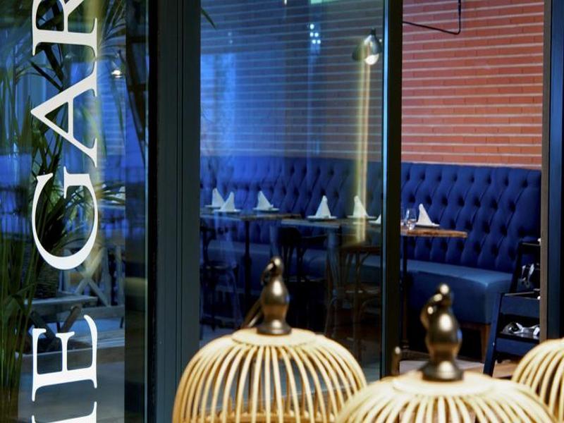 Aravaca Village Hotel Madrid Exterior photo