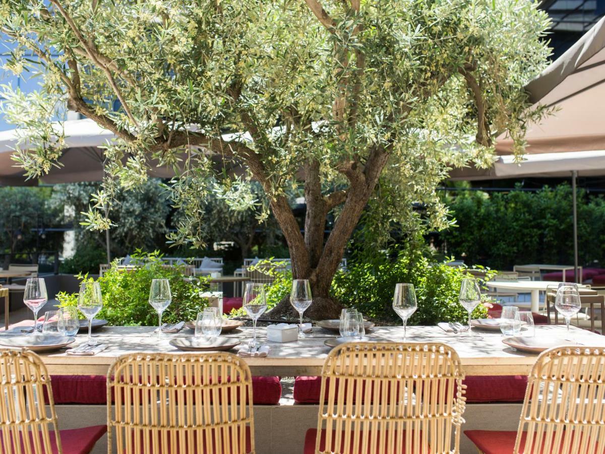 Aravaca Village Hotel Madrid Exterior photo